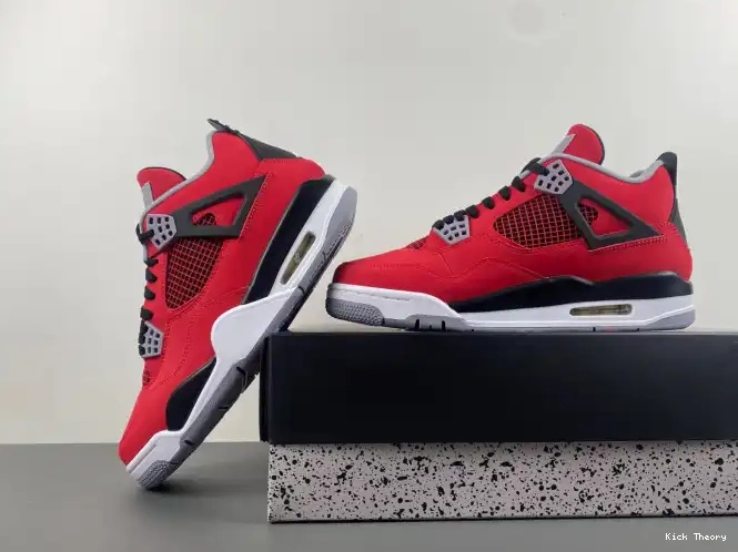 Kicktheory Retro 308497-603 Bravo Jordan 4 Toro 0527